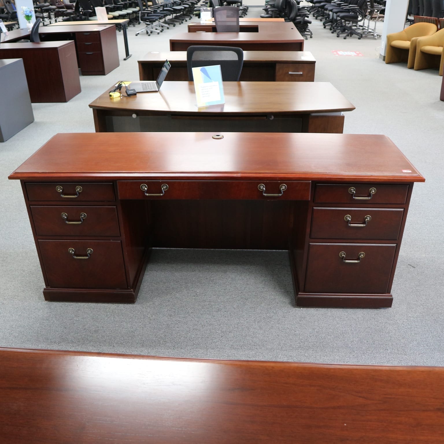 Executive Desk 75" Office Furniture Liquidations