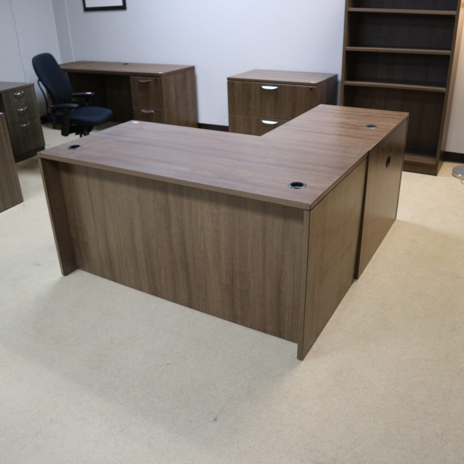 LDesk Modern Walnut Office Furniture Liquidations