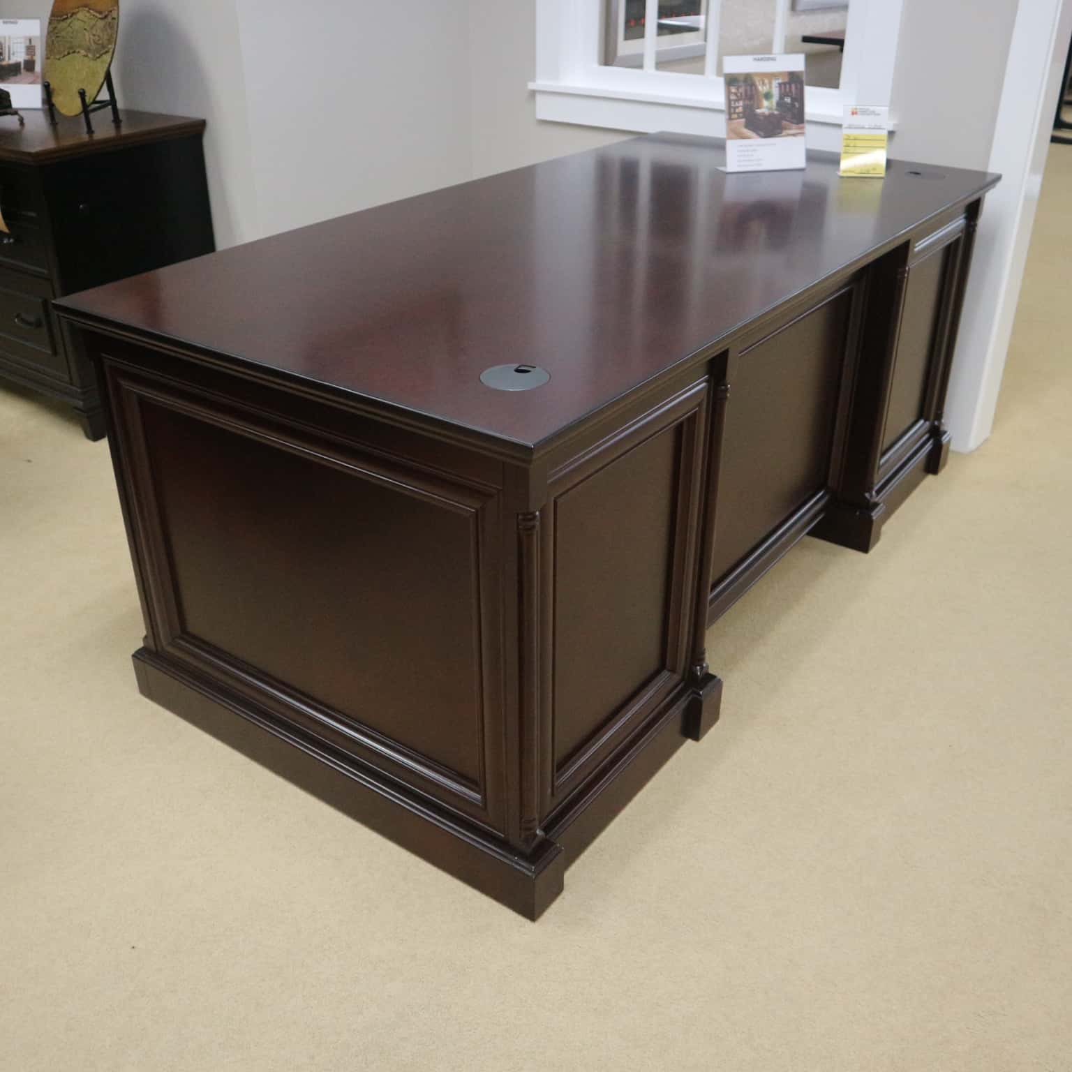Executive Harding Luxury Desk – New