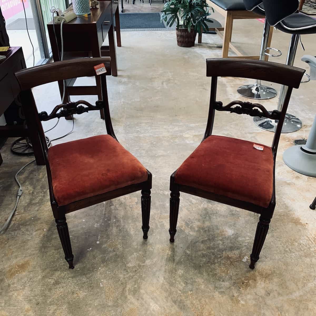Antique-scroll-chairs-front