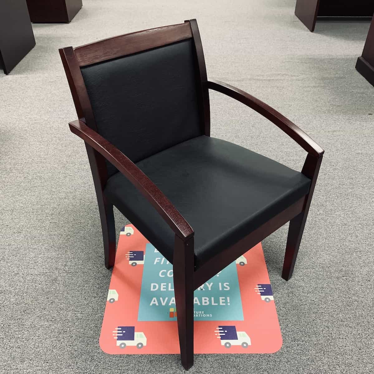 truman_01-black-vinyl-mahogany-new-guest-chair-front