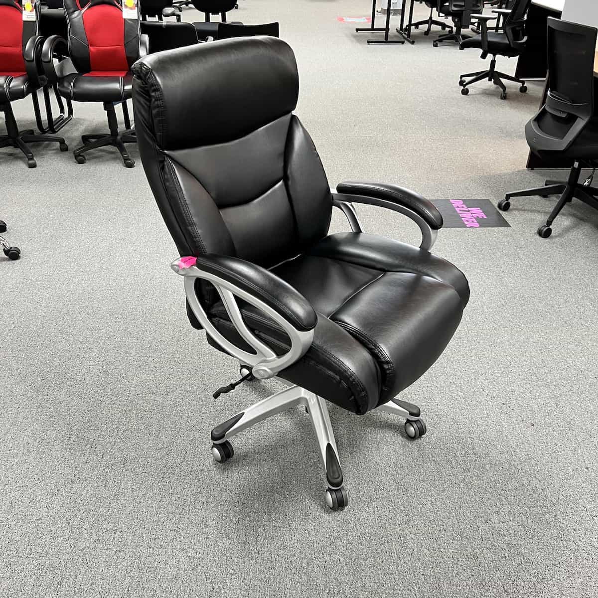 New Black/Silver Vinyl Big and Tall Executive Chair Office