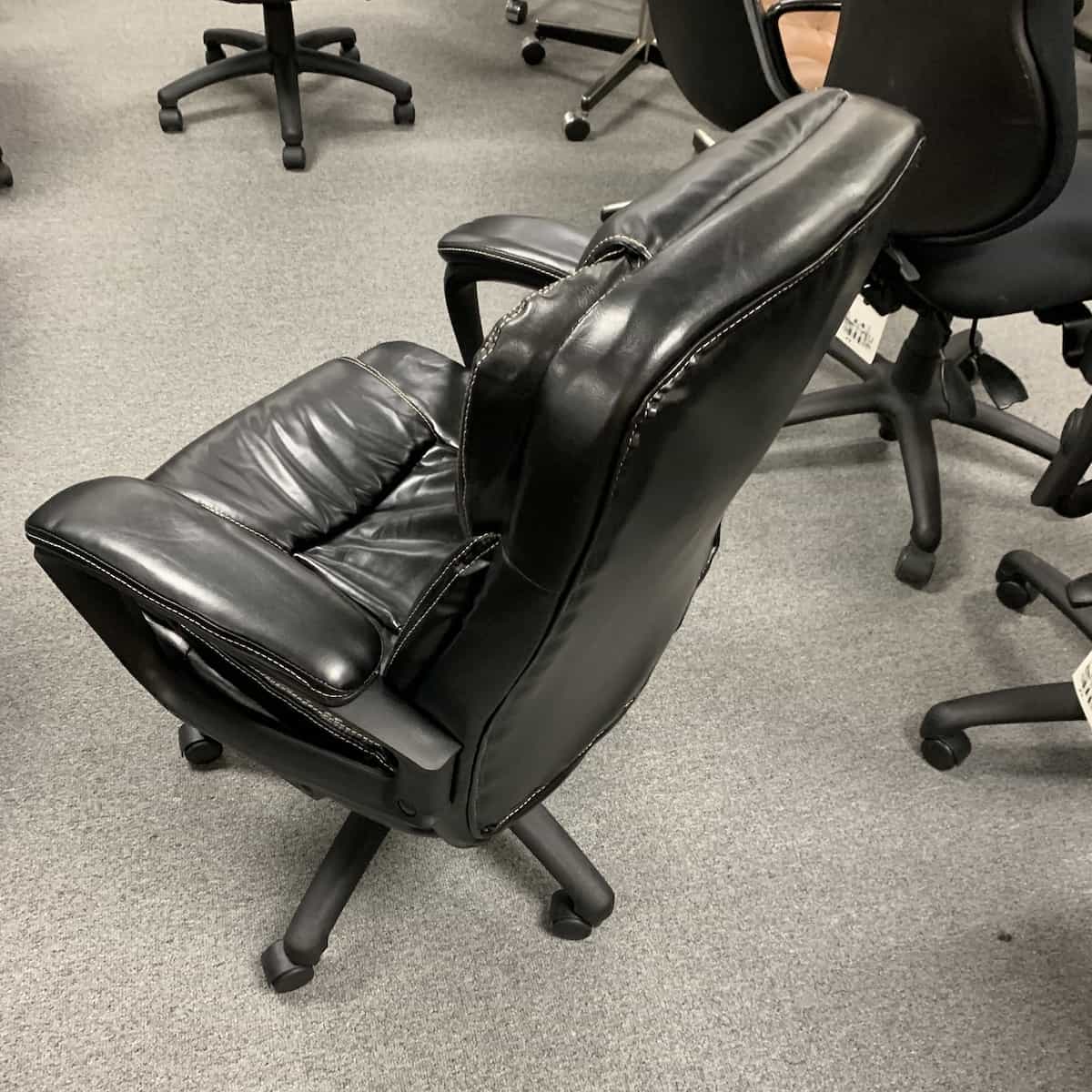 office-source-black-leather-chair-back