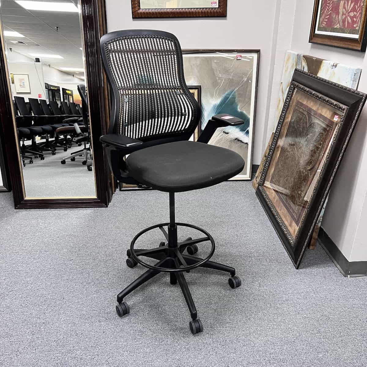 Black/Dark Grey Knoll Regeneration Mesh Back Office Stool