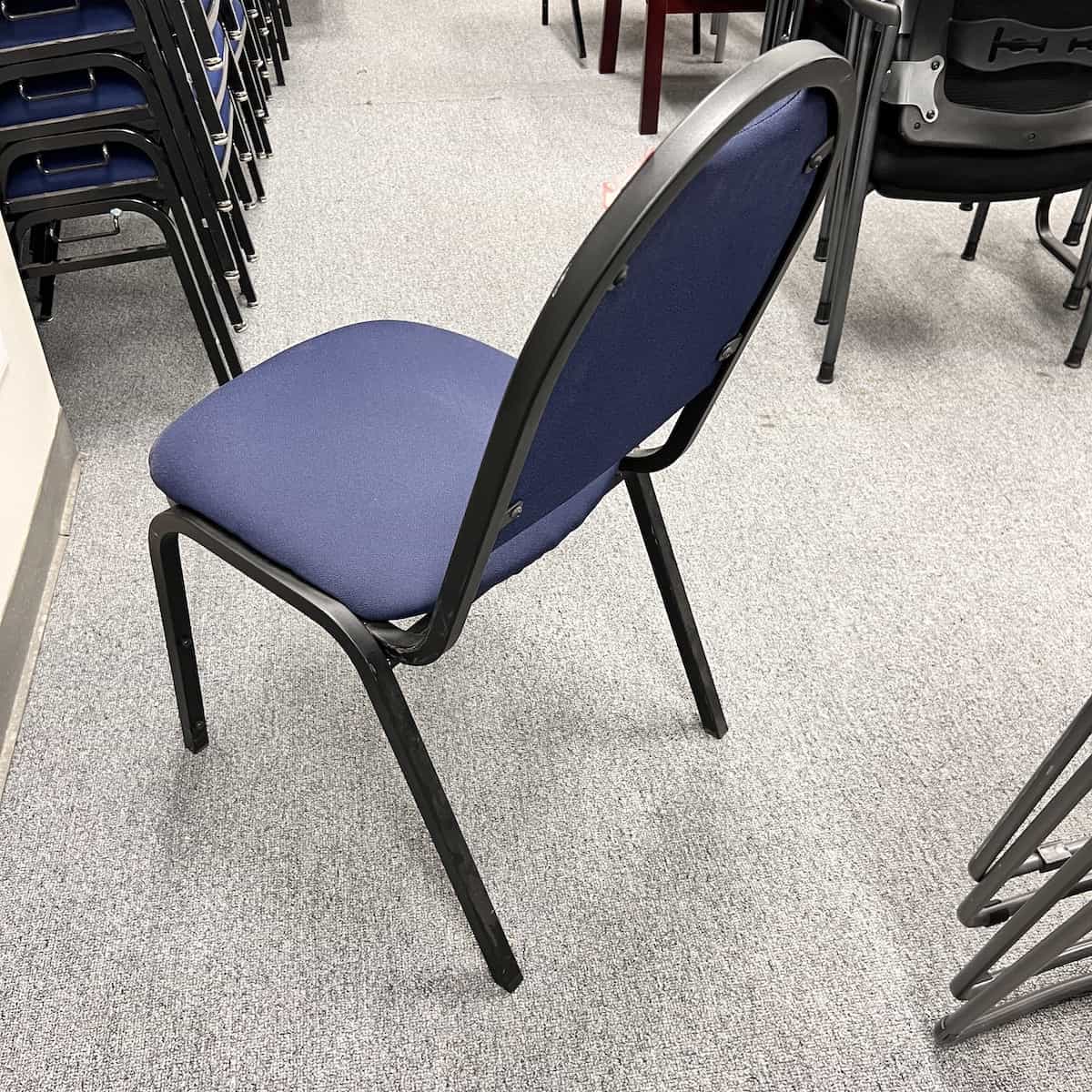 Blue/Black Rounded Back Stacking Banquet Chair - Image 2