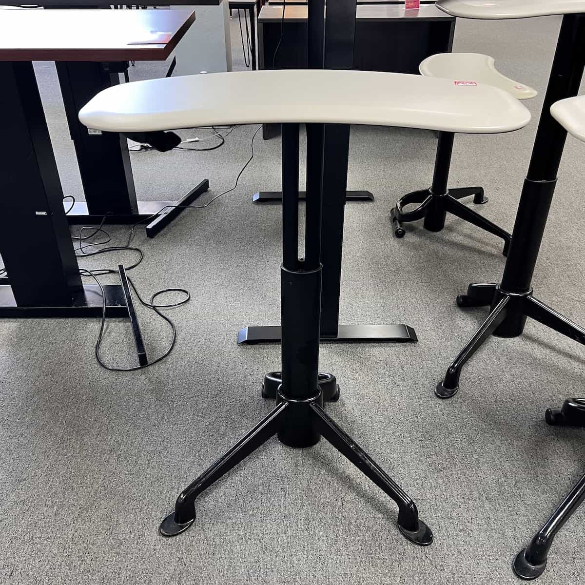 32" Wide Beige/Black Adjustable Height Rolling Pedestal Desk