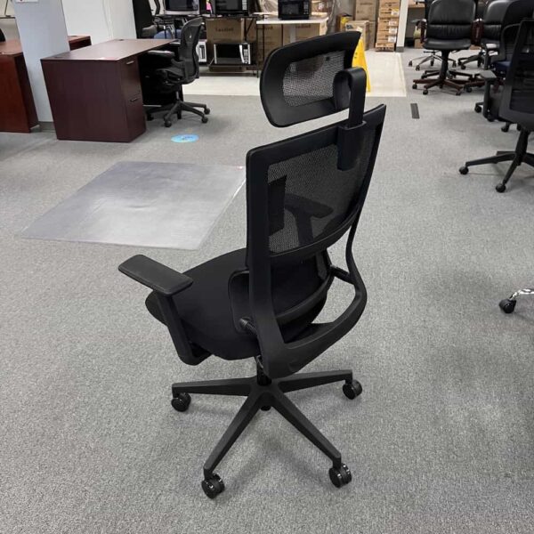 mesh back with headrest open box chair