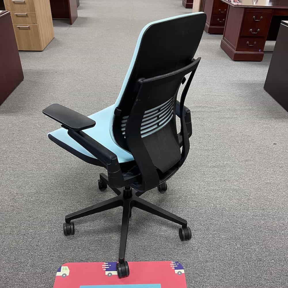https://www.officefurnituresa.com/wp-content/uploads/2022/06/Blue-Black-SteelcaseGesture-Chair-02.jpg