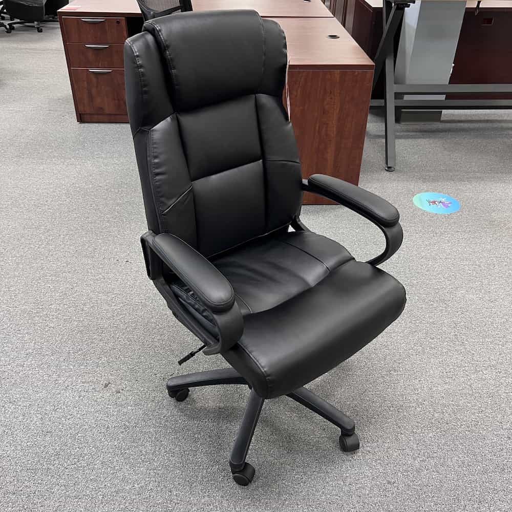 black executive plush chair