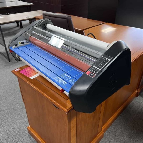 large electronic device with rollers of lamination and buttons