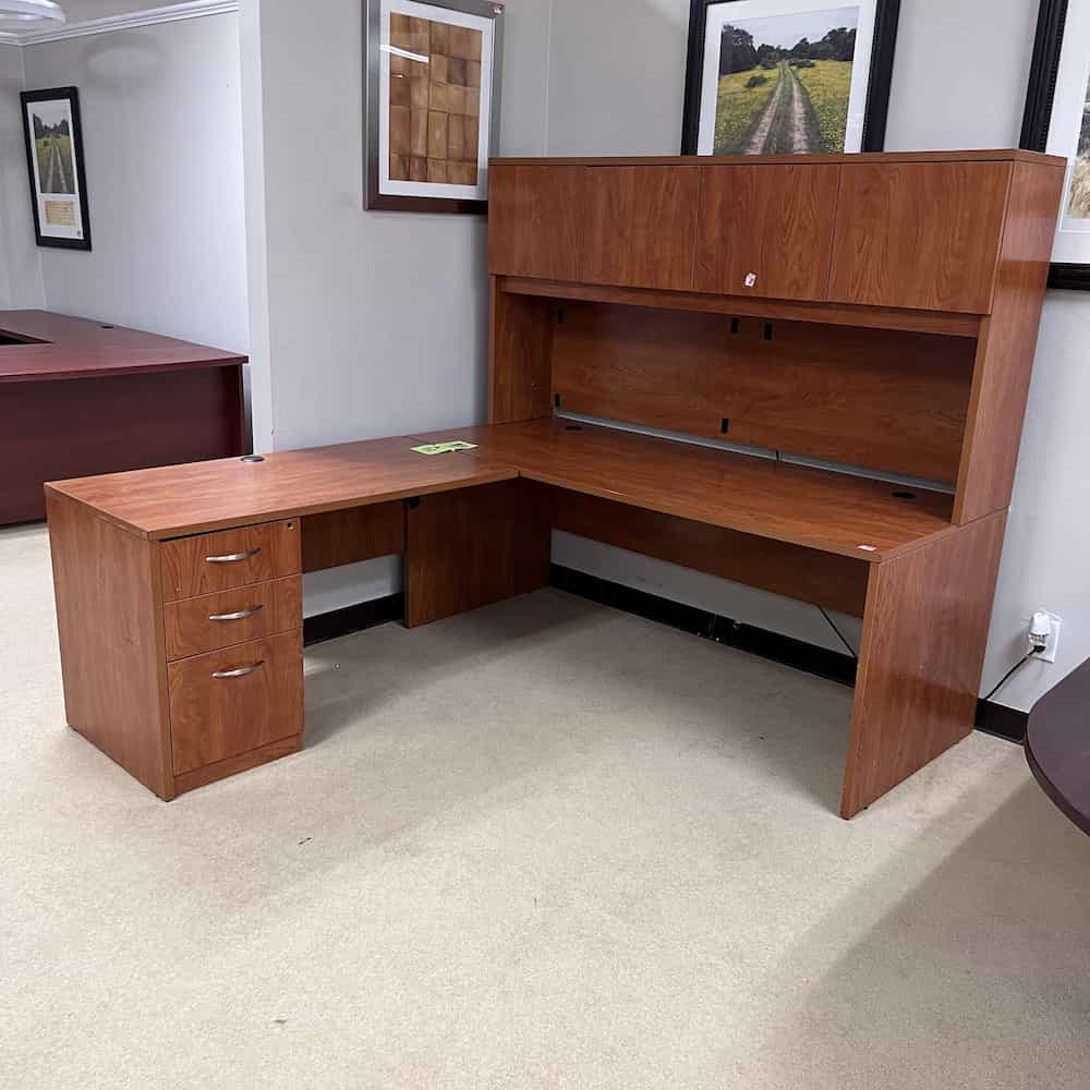 cherry trendway l-desk with hutch and left return