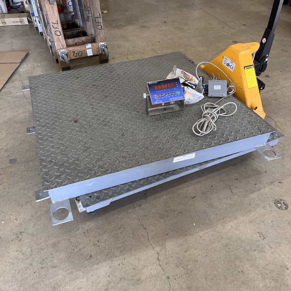Digital Floor Scale with Ramp on a fork lift