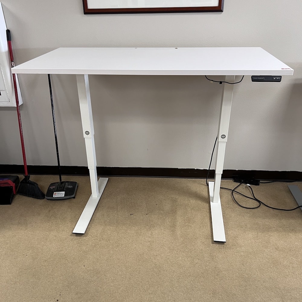 Height Adjustable Standing Desk, damaged