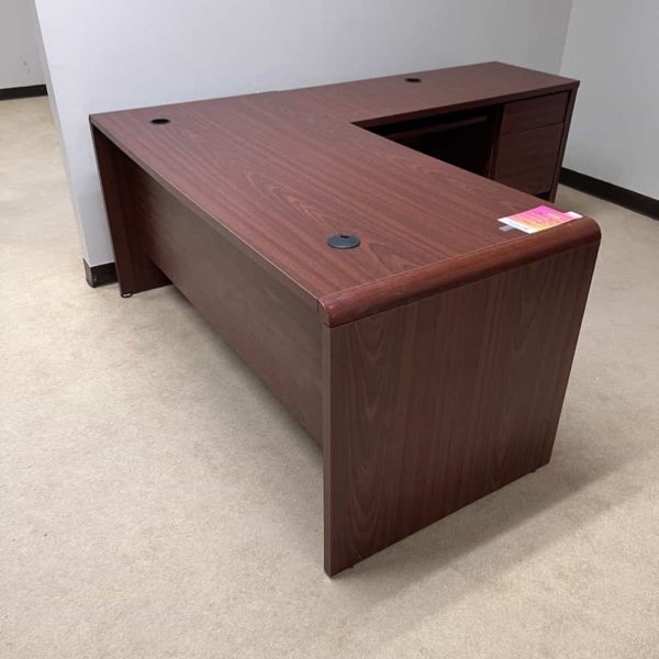 cherry l-desk, global