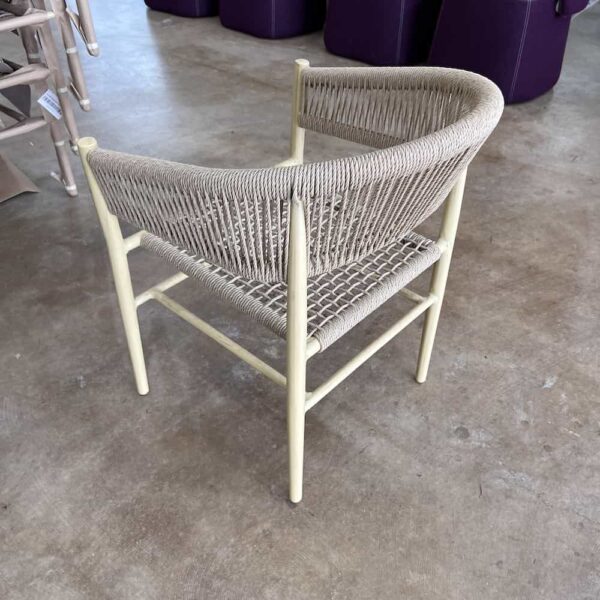 outdoor rattan chair back