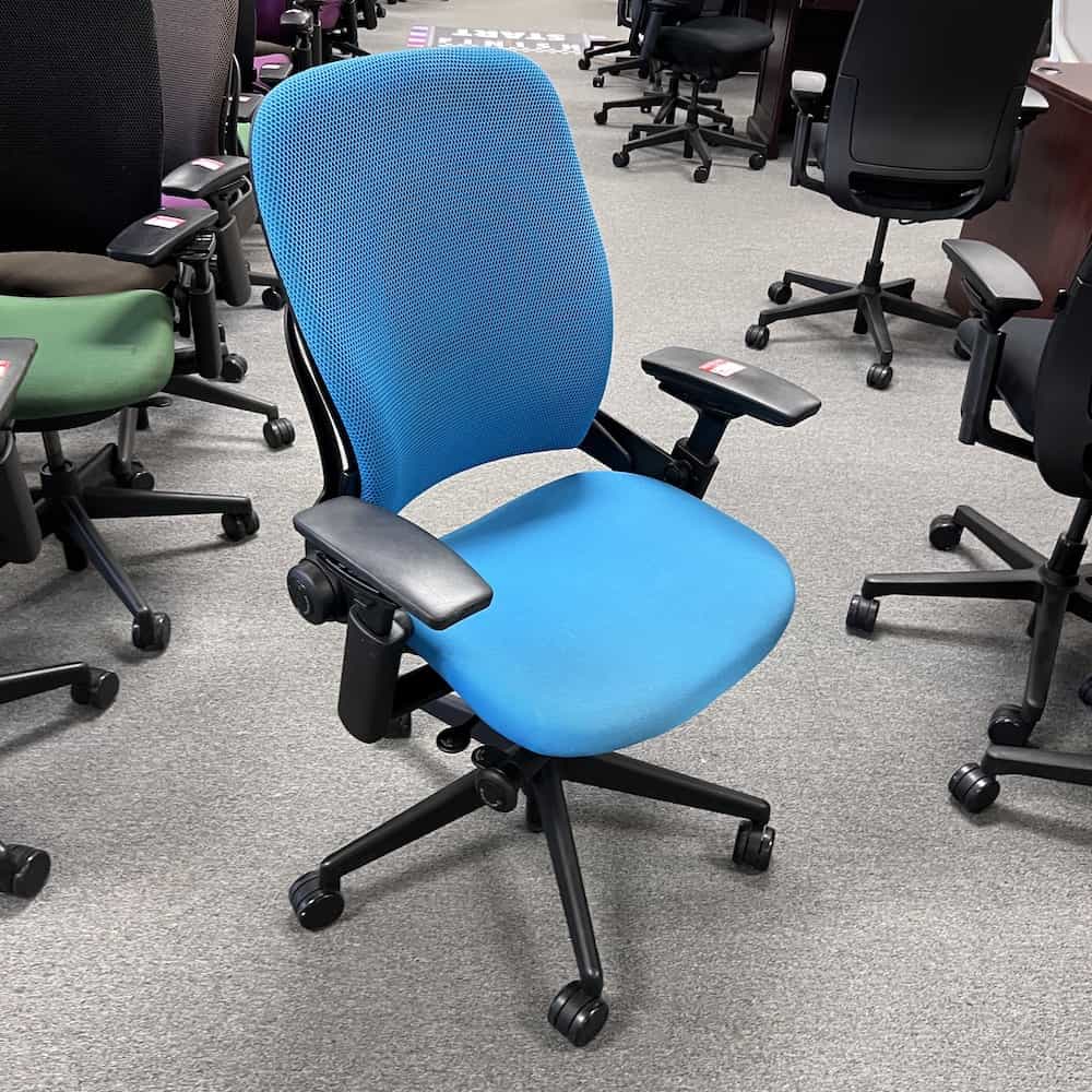 steelcase leap V2 office chair