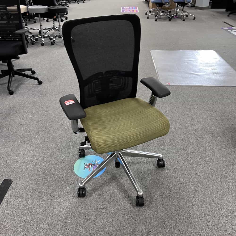 green zody chair