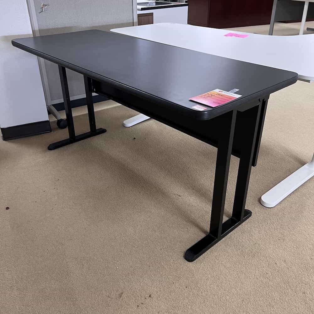 dark grey training table
