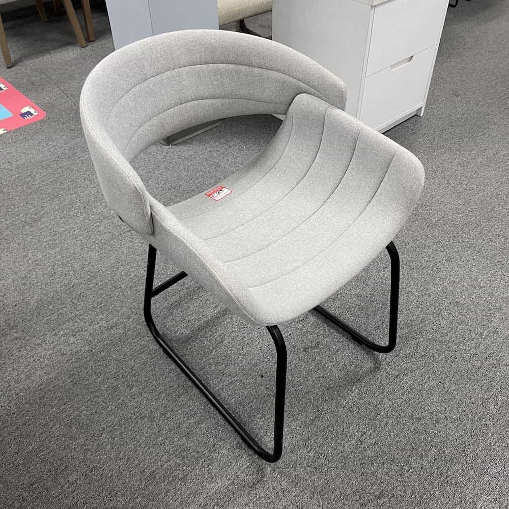 Modern Studio Chair grey with black legs