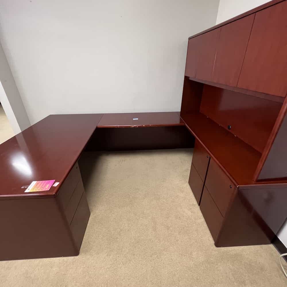 mahogany u-desk right return veneer