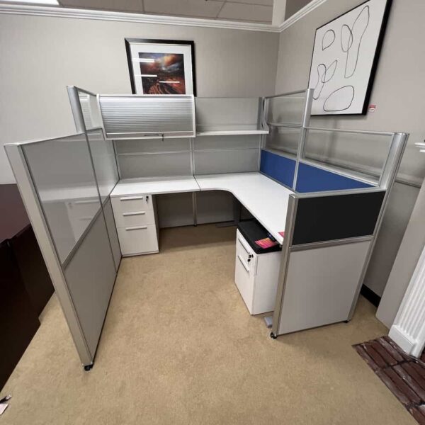 Cubicle with locking roll top cubby built in
