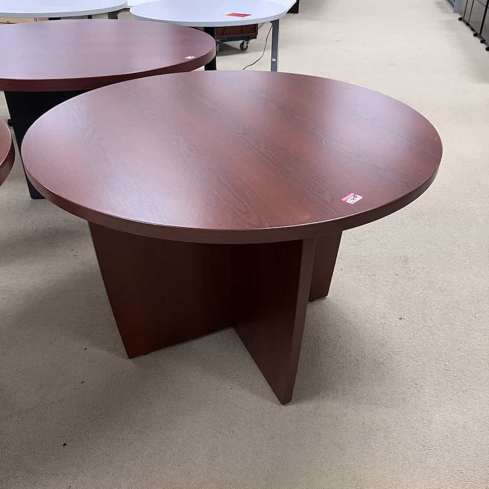 cherry laminate haworth 42 round break room table with round base