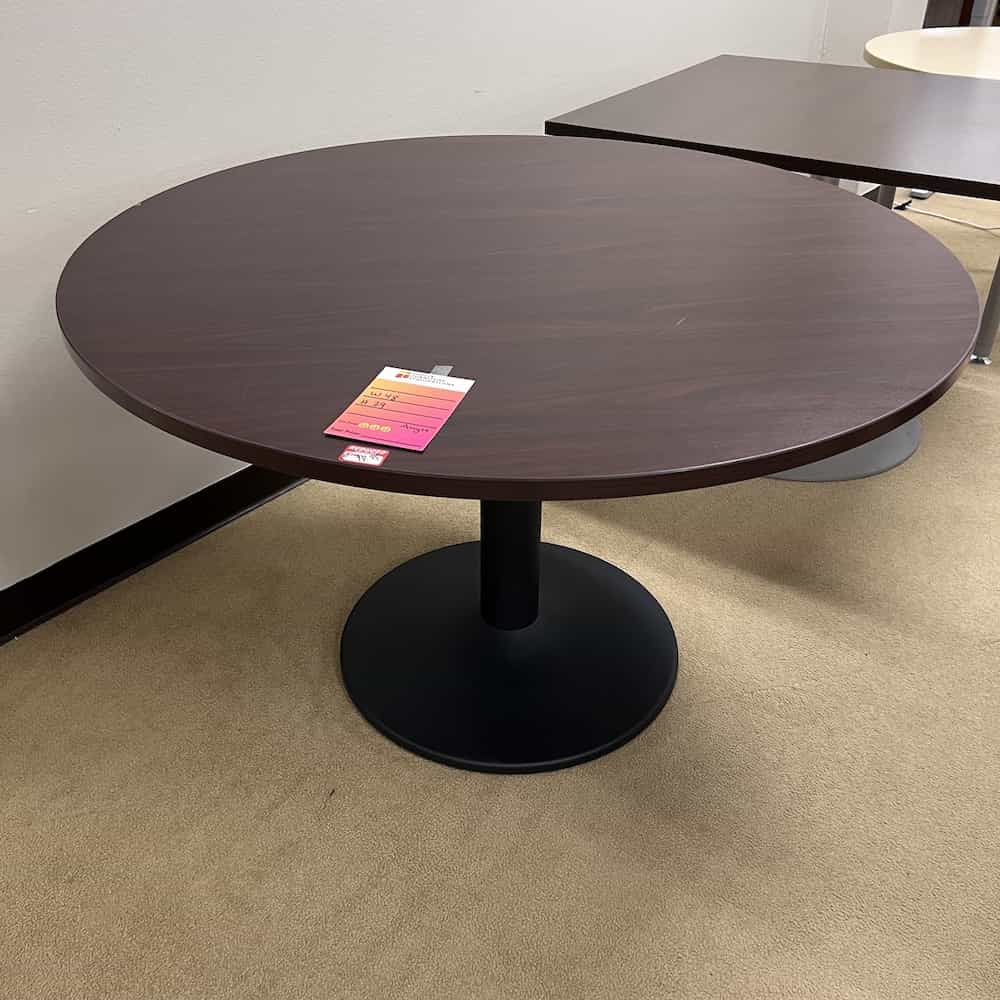 mahogany laminate round table with round black metal base