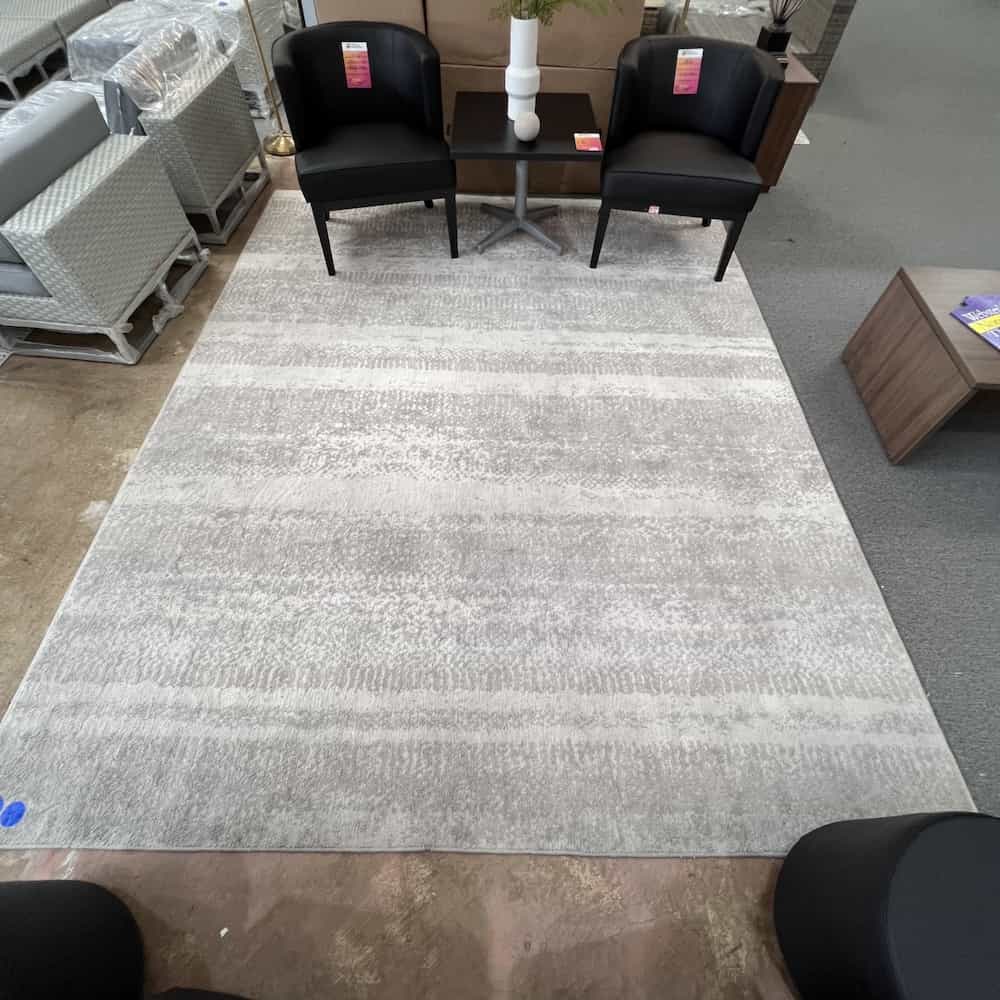 contemporary rug F