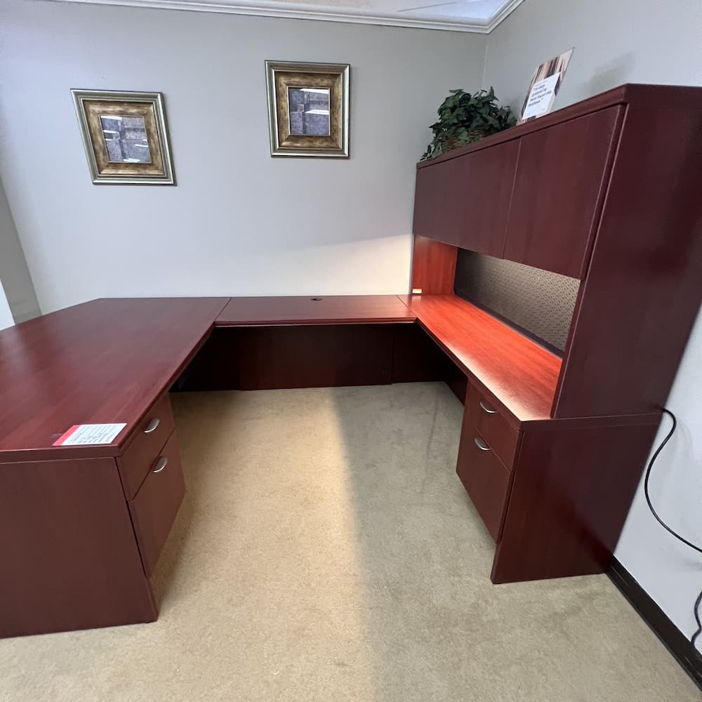cherry u-desk right return with hutch Lacasse with double hanging box file used office furniture