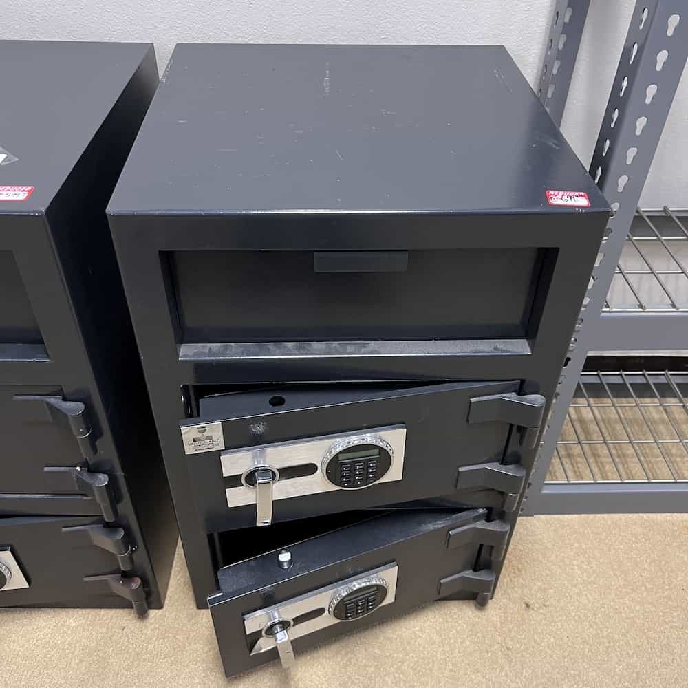 grey depository safe with double door f-3020EE southeastern