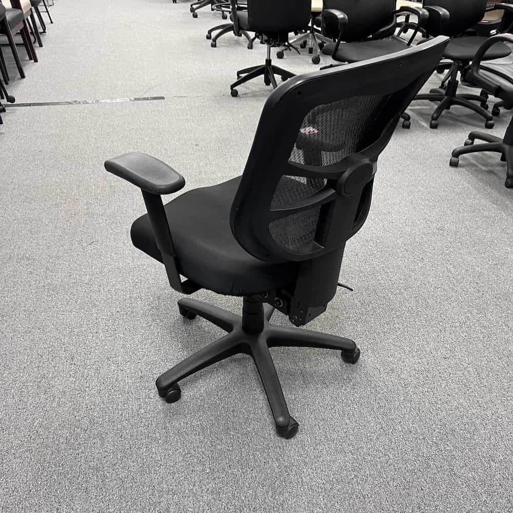 alera elusion series black mesh back office task chair used