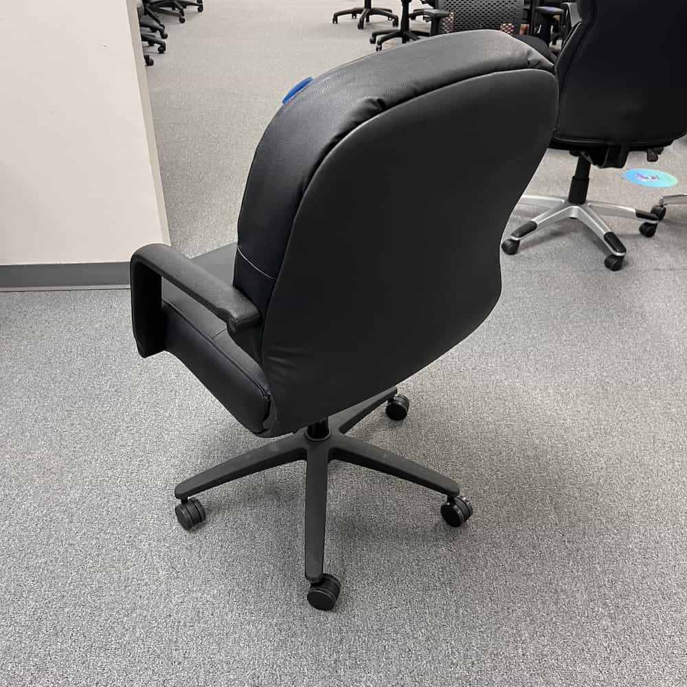 black vinyl plush executive chair mid back