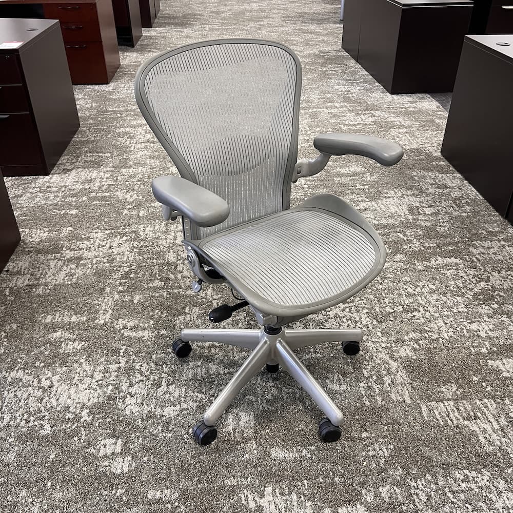 Herman Miller Aeron Silver, used office furniture, classic lumbar, size b