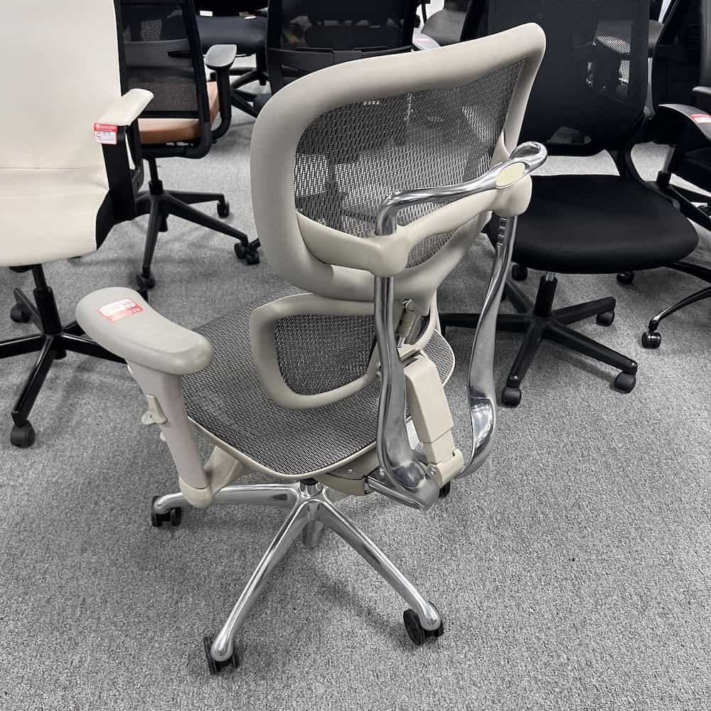 grey mesh mesh ergonomic chair used work pro 767E