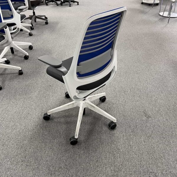 blue mesh back steelcase series two task chair grey white