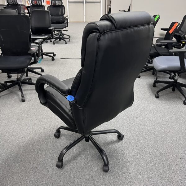 black vinyl big and tall executive chair
