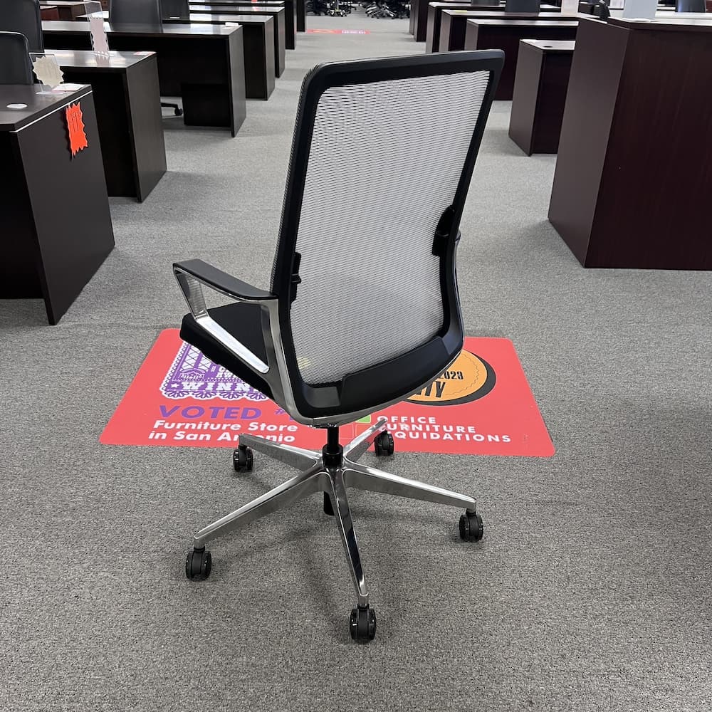 grey mesh back conference chair "gravity" with loop arms and black upholstered seat new