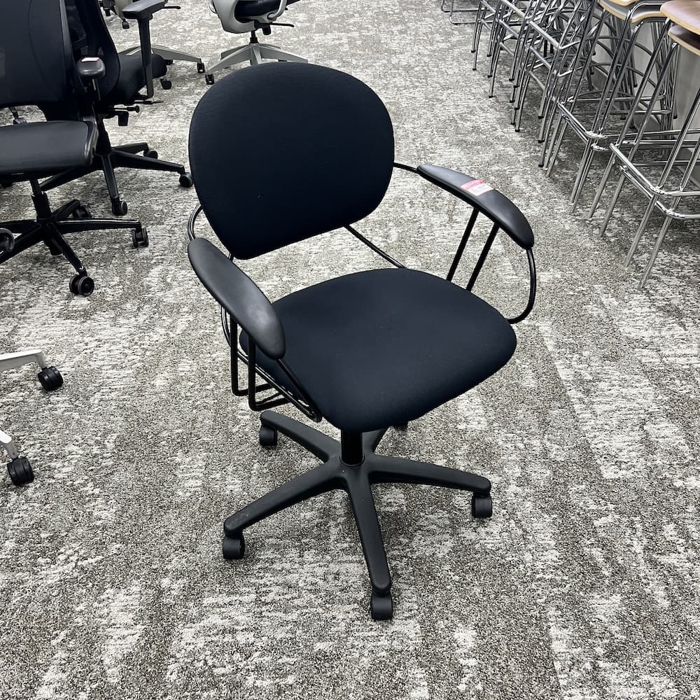 black upholstered steelcase uno task chair conference chair used office furniture