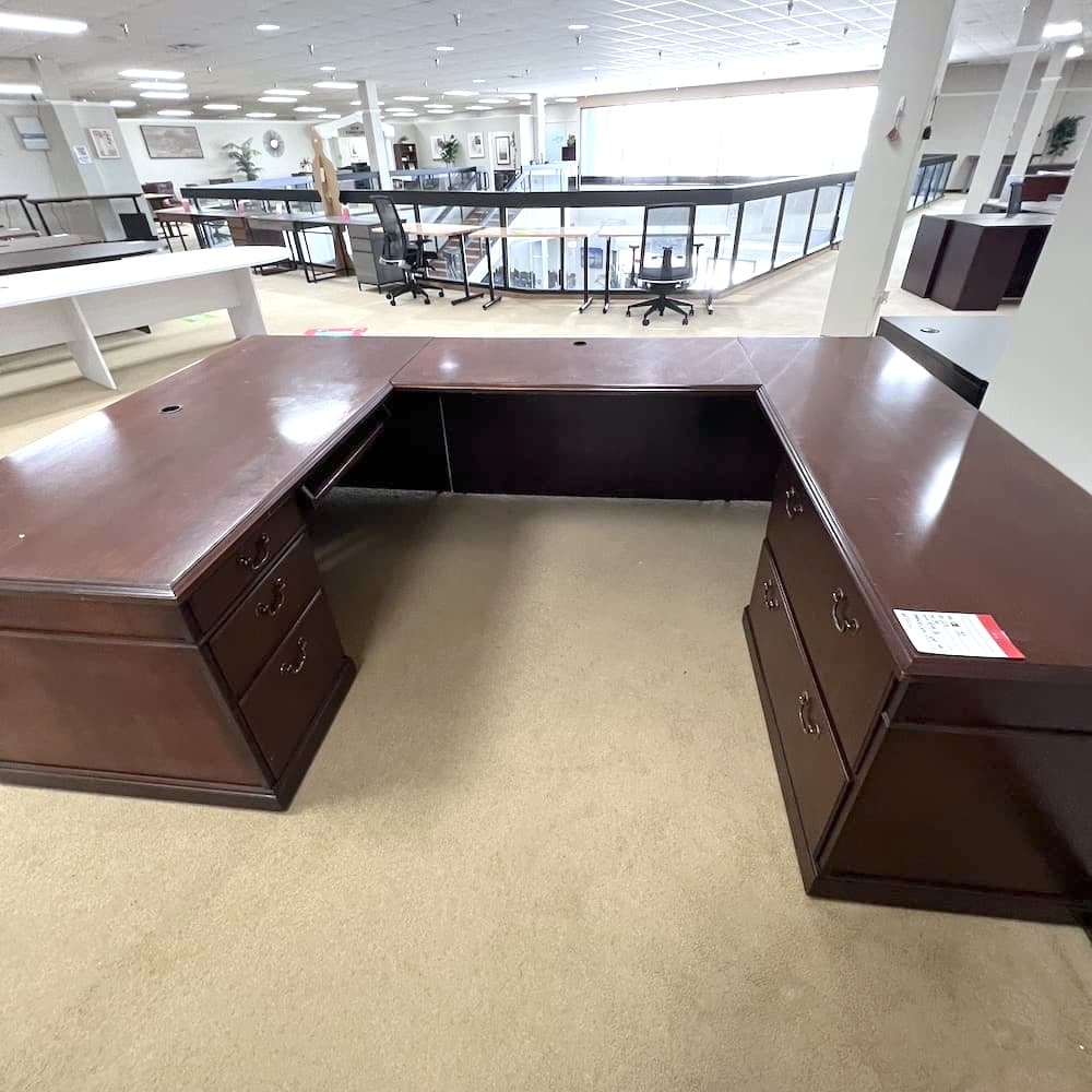 mahogany veneer wood executive traditional u-desk right return used office furniture