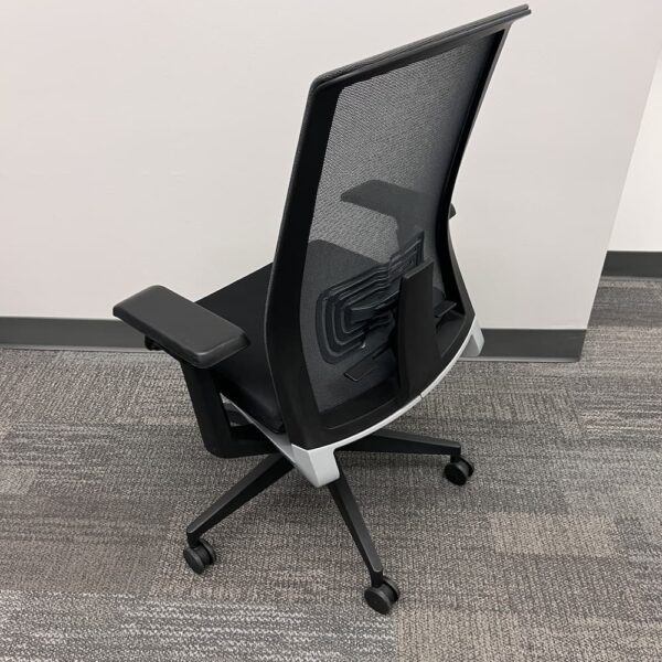black mesh very task chair haworth used office furniture