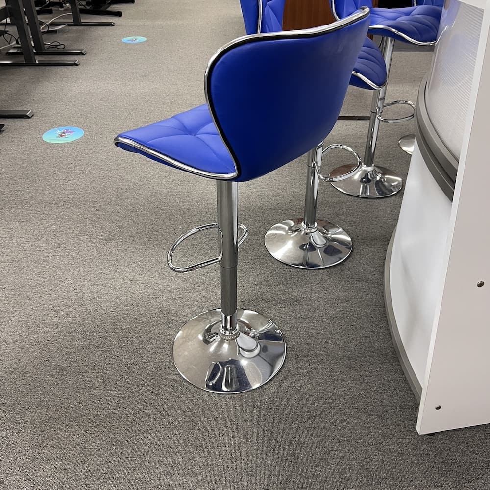 stool with blue vinyl and silver chrome, height adjustable, shell back modern, used furniture
