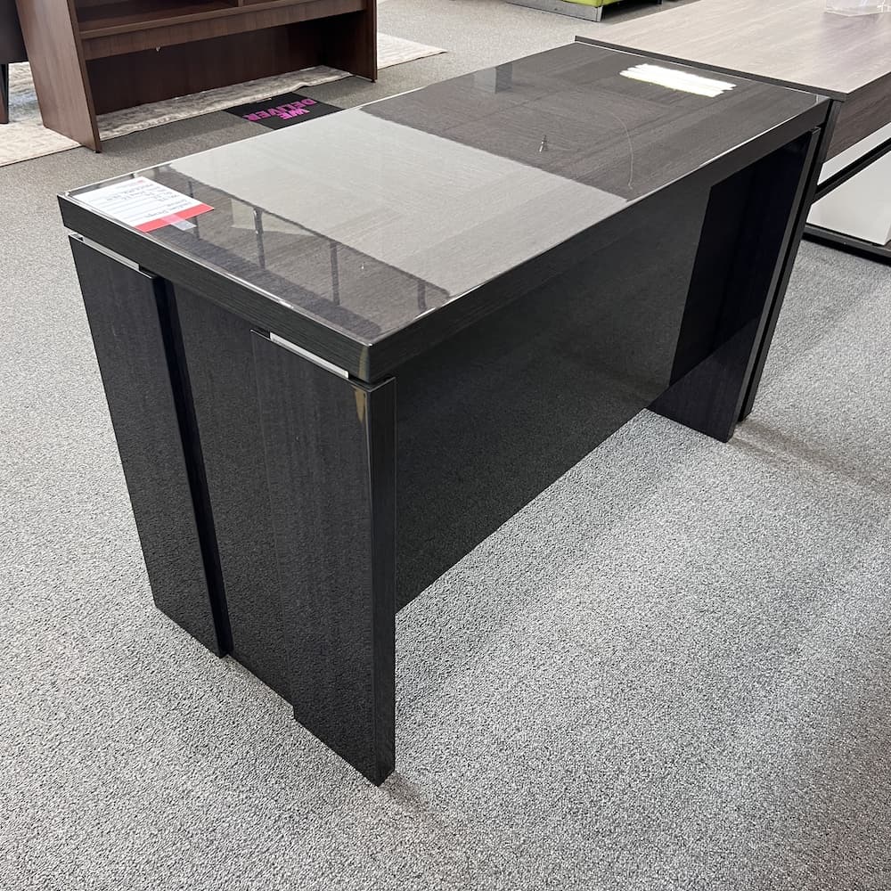 grey glossy desk shell Italian design group used office furniture modern