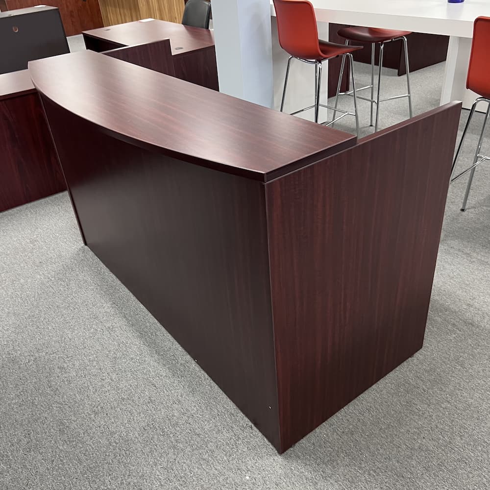 mahogany reception desk with one box box file on right side used office furniture