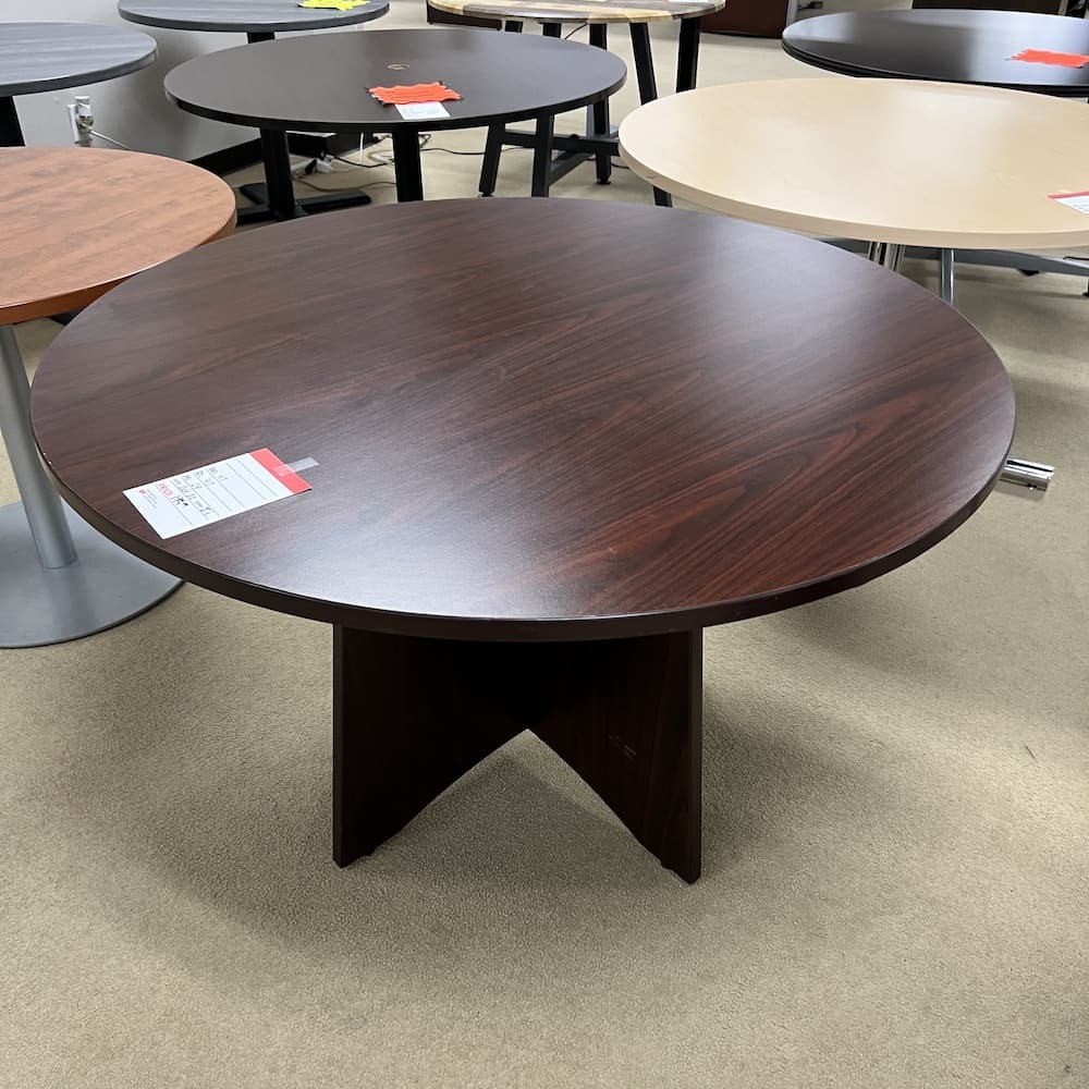 42 mahogany training table round laminate board x base, used office furniture