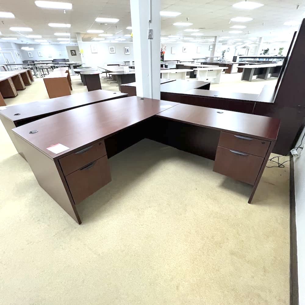 mahogany l-desk right return with double pedestal box/file, used office furniture