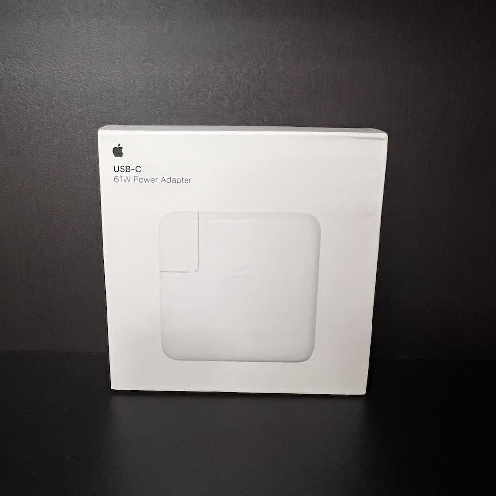 Apple USB-C 61 W Power Adapter