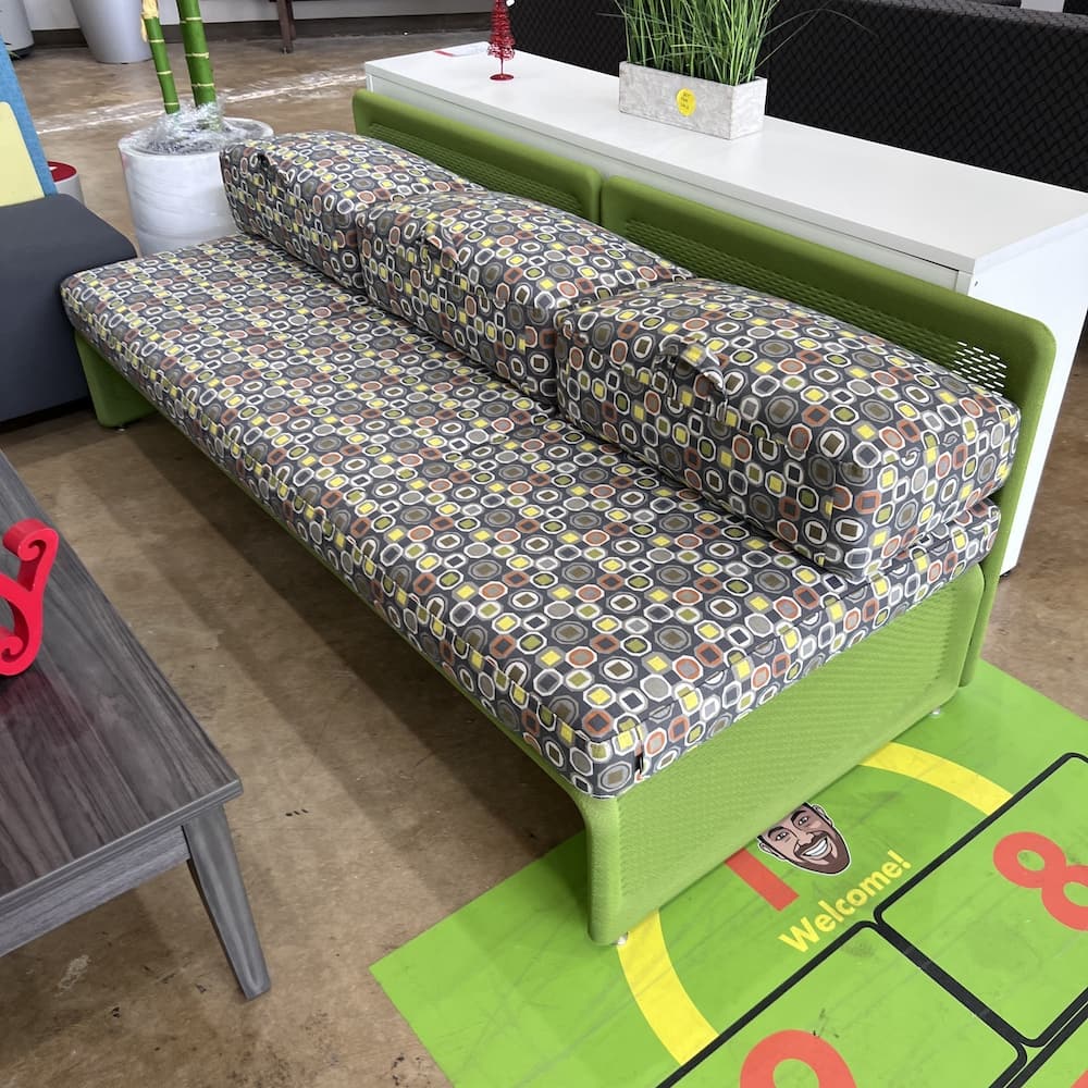 green coalesse steelcase laguanits lounge sofa chair chaise, used seating, used reception office commercial, green and grey