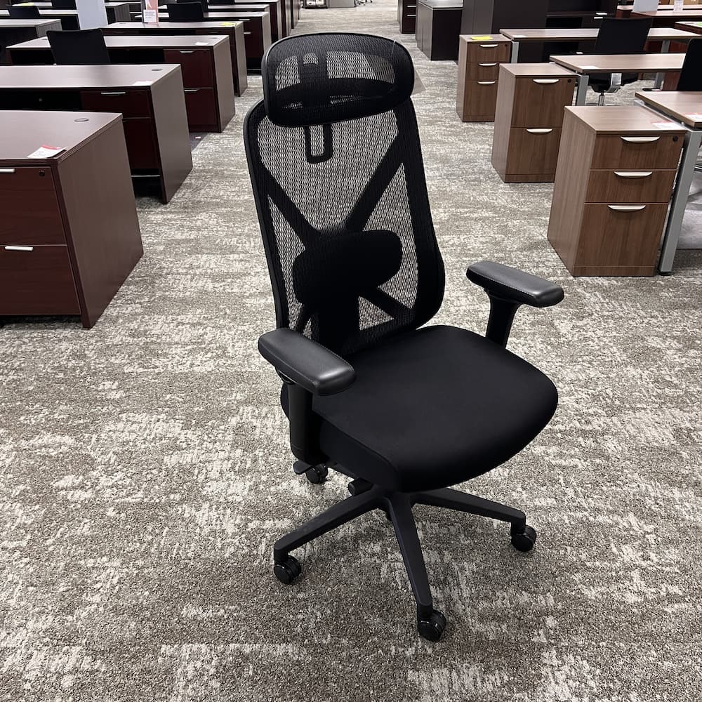 new! all mesh big and tall office chair with headrest. Office furniture, San Antonio, Texas