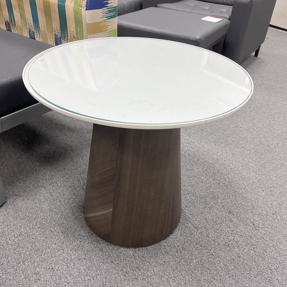 round white top campfire table with wood podium base, glass top insert