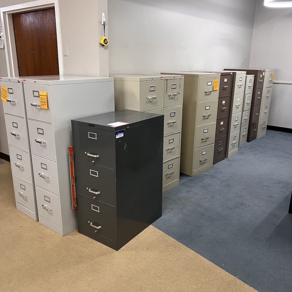 metal vertical file cabinet 4 -5 drawer, used office furniture in San Antonio Texas